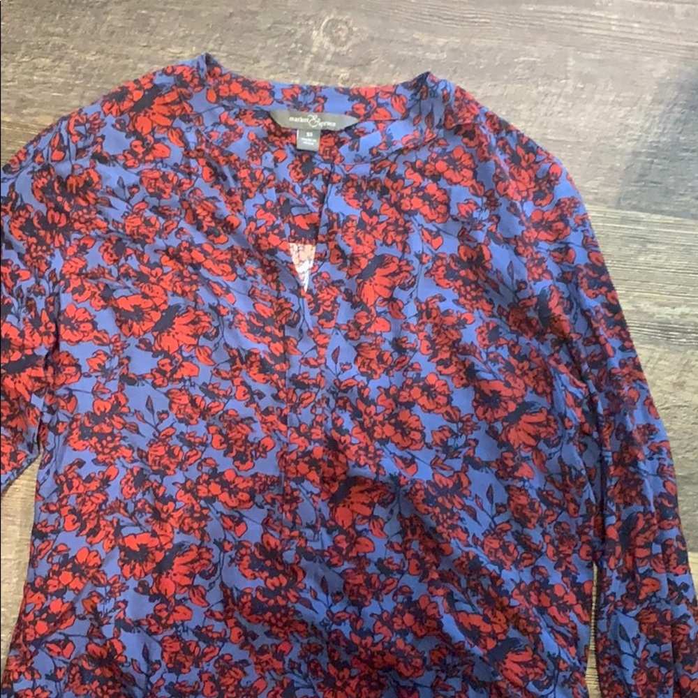Market and spruce floral blouse